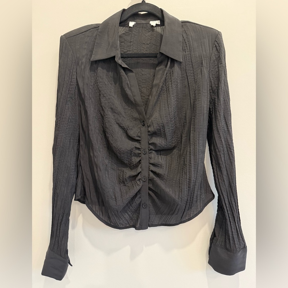 Nwot Astr The Label Rouched Button Front Top - image 1